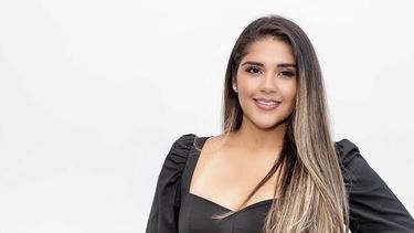 Stacy Bejarano, una latina que retribuye a su comunidad.