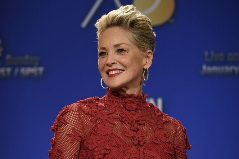 Sharon Stone posa durante el anuncio de las nominaciones a los Globos de Oro en Beverly Hills