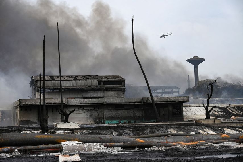 La población espera un informe resultante del estudio de los efectos sobre el suelo y otros componentes de los ecosistemas.