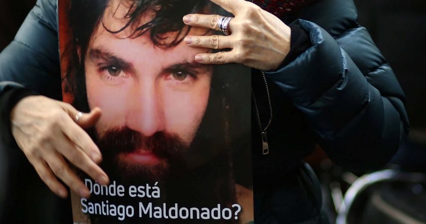 Pancarta con el rostro de Santiago Maldonado, joven argentino desaparecido el pasado 1 de agosto.&nbsp;