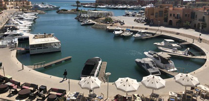 El Guna se considera a sí mismo como un complejo turístico para la&nbsp;élite