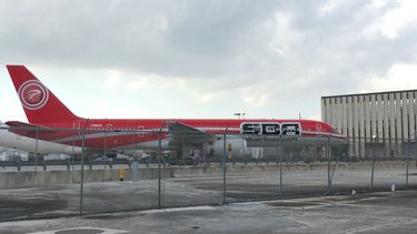 Diario las Américas | Avión B-757 de Santa Barbara Airlines