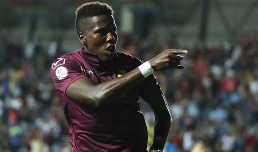 La pirueta llegó incluso a las redes de Ronaldinho y de otros cientos de fanáticos que se han atrevido a realizar el #HurtadoChallenge. Tratan de imitar la jugada que hizo el venezolano.