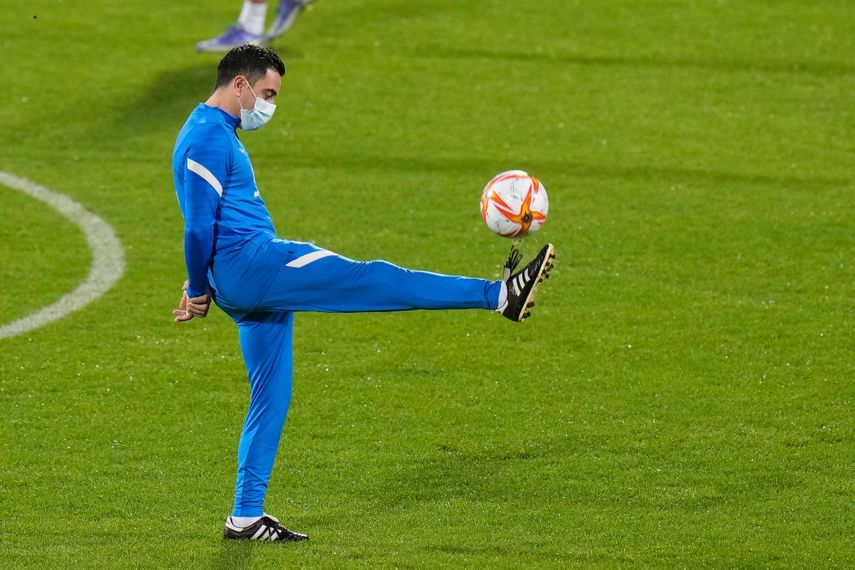 El entrenador del Barcelona, Xavi Hernández asegura estar listo para enfrentar por primera vez al Real Madrid como DT