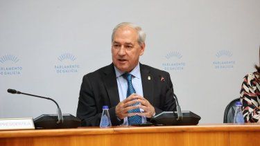 El presidente de la Diputación de Lugo, José Tomé, en el Parlamento.