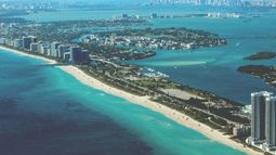 Uno de los atractivos de Florida son sus costas y el clima.