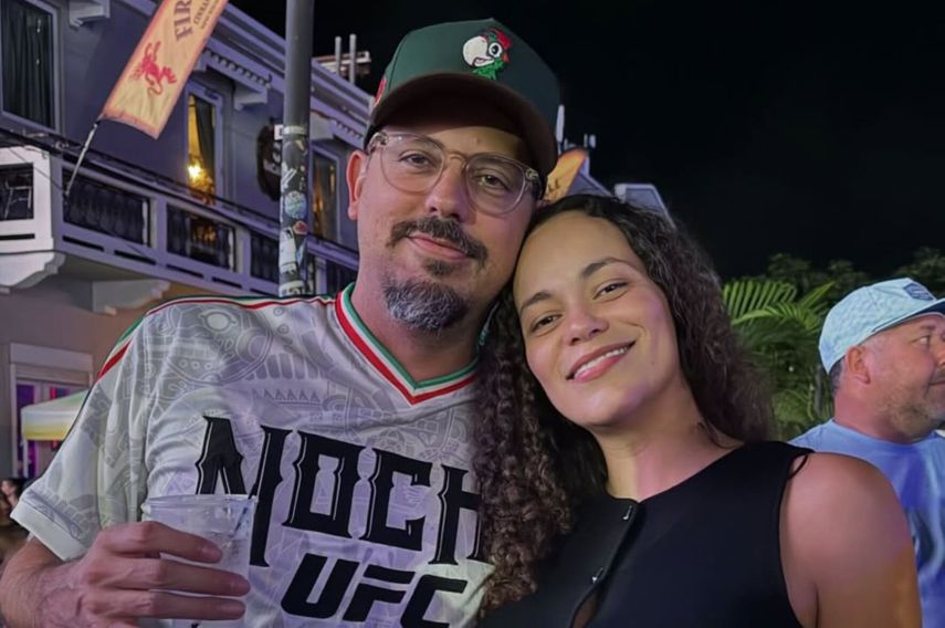 El&nbsp;comediante e influencer Vicente “Chente” Ydrach sorprendió al público y a su pareja, Verónica “Vero” Cruz, al pedirle matrimonio en pleno escenario el domingo 25 de enero de 2026.