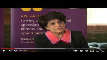 Shriti Vadera, primera mujer y persona no blanca en presidir la Royal Shakespeare Company.