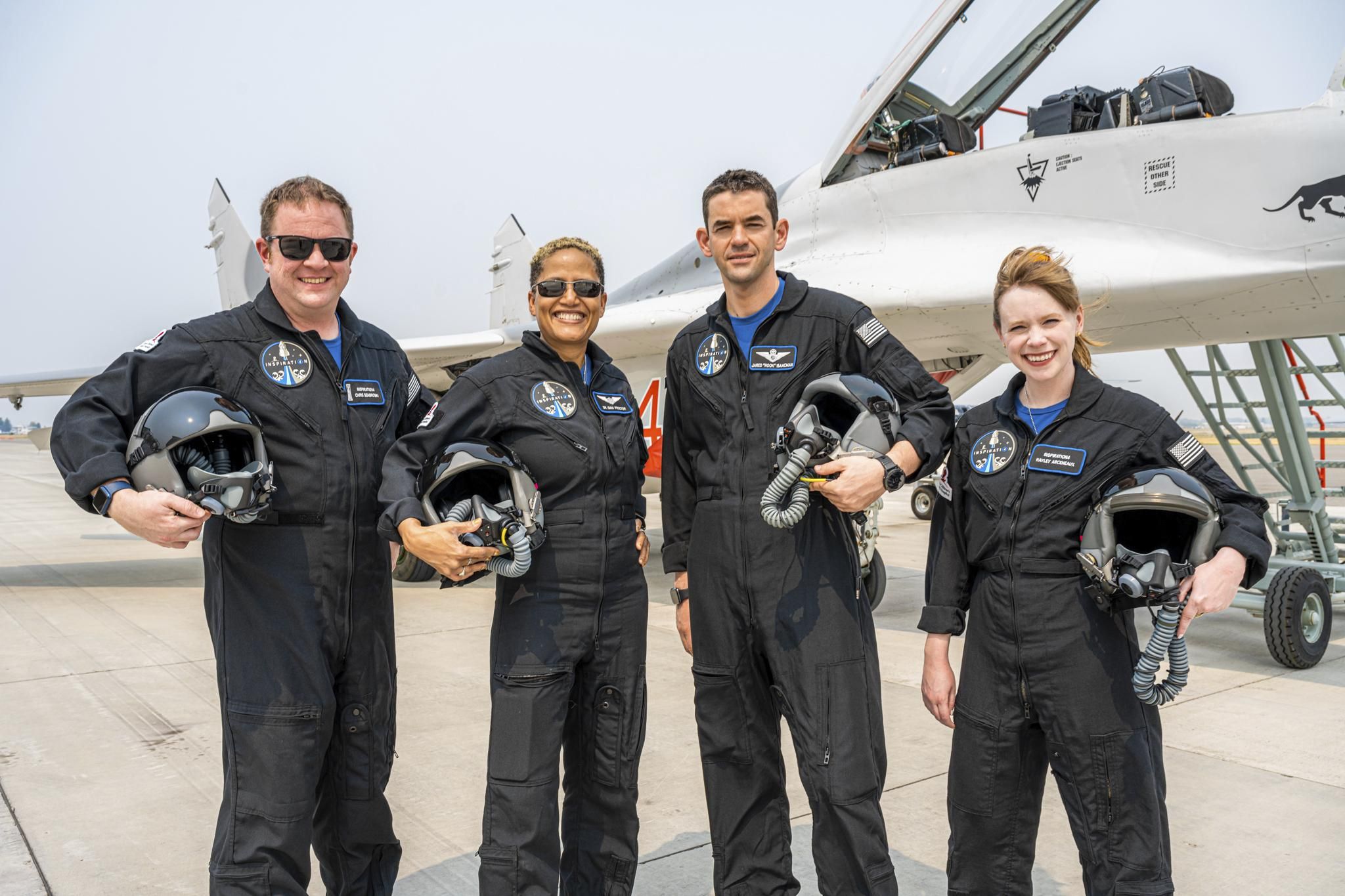 Turistas de SpaceX hablan con Tom Cruise y dan detalles de su vuelo espacial Turistas de SpaceX hablan con Tom Cruise y dan detalles de su vuelo espacial