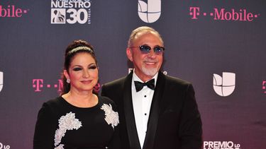 La pareja de artistas cubano americanos, Emilio y Gloria Estefan.
