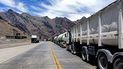 Casi 2.000 camiones varados entre Argentina y Chile por testeos COVID