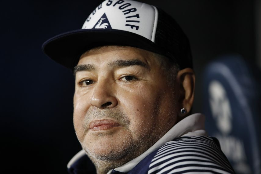 Revés para hijas de Maradona en disputa judicial nombre de su padre
