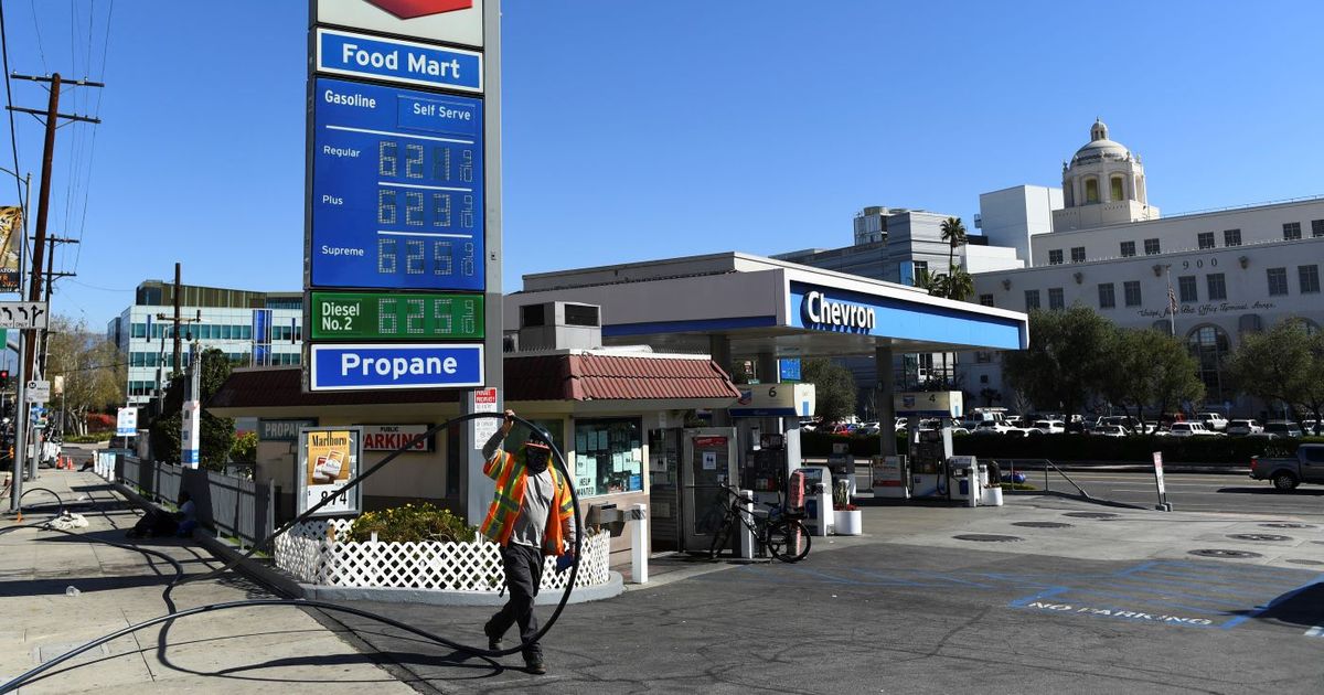 EEUU extiende plazo a Chevron para continuar operaciones en Venezuela, según agencia