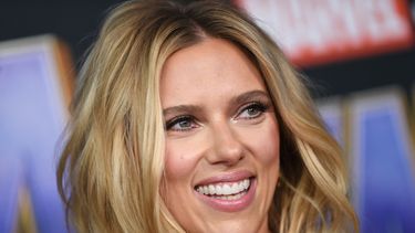 En esta foto de archivo tomada el 22 de abril de 2019, la actriz estadounidense Scarlett Johansson, protagonista de Black Widow, llega al estreno mundial de Avengers: Endgame de Marvel Studios en el Centro de Convenciones de Los Angeles.