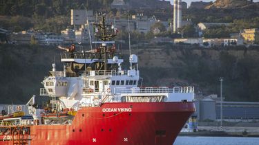Inmovilizan  el barco humanitario Ocean Viking