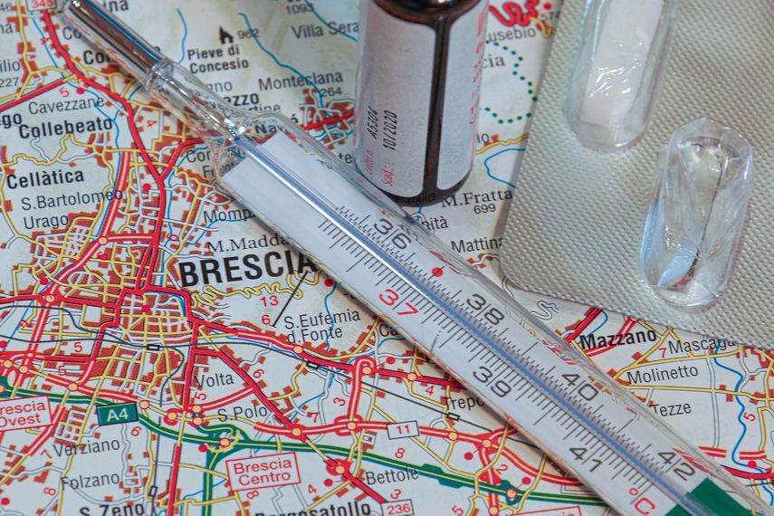 Italia hará obligatorio el pase sanitario para profesores y transporte público