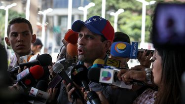 Capriles indicó que carecen de los datos de algunas localidades por fallos en la transmisión y repudió las situaciones de violencia registradas en Caracas.
