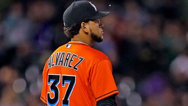 Álvarez sólo pudo hacer cuatro aperturas en la temporada. (ARCHIVO)