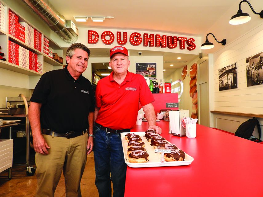 Jorge Ríos y Robert Taylor, socios en Velvet Creme, decidieron rescatar del olvido una marca que impactó a toda una generación en Miami.&nbsp;