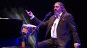 En esta foto de archivo tomada el 22 de mayo de 2021, el cantante español Diego el Cigala se presenta durante el concierto Todo lo que tengo en el Teatro Nacional, en Santo Domingo. El cantaor de flamenco español Diego el Cigala fue detenido el 9 de junio de 2021 en Madrid por presuntamente abusar de su pareja, informó la policía. En esta foto de archivo tomada el 22 de mayo de 2021, el cantante español Diego el Cigala se presenta durante el concierto Todo lo que tengo en el Teatro Nacional, en Santo Domingo. El cantaor de flamenco español Diego el Cigala fue detenido el 9 de junio de 2021 en Madrid por presuntamente abusar de su pareja, informó la policía.