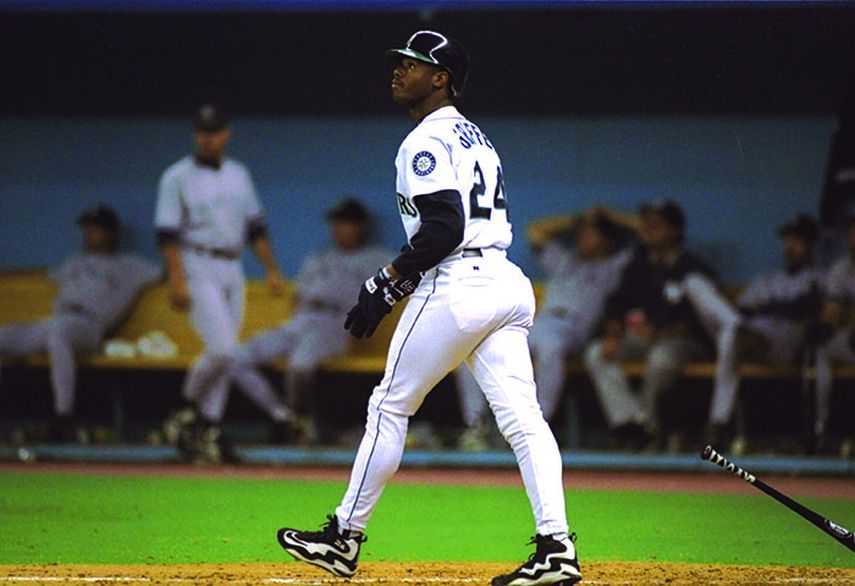 Ken Griffey Jr.  es el gran favorito entre los 22 candidatos. (ARCHIVO) 