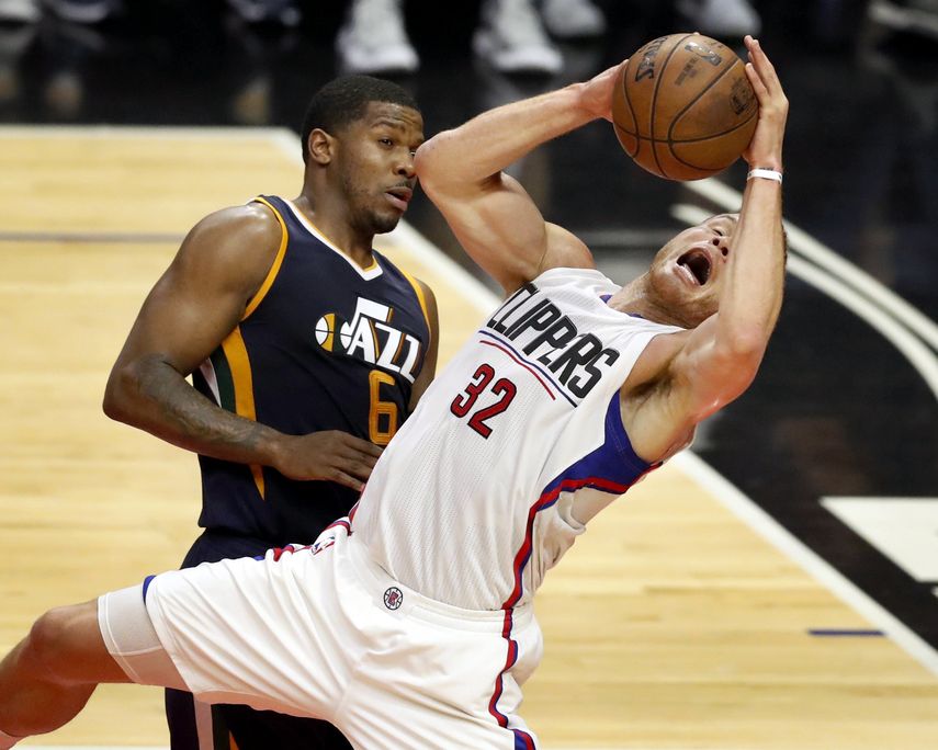 Los Clippes dominan la serie de la primera ronda de los playoffs ante los Jazz de Utah.