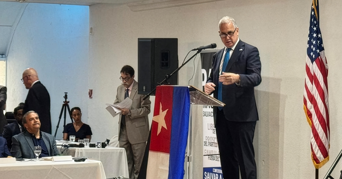 Legisladores europeos y de EEUU impulsan en Miami frente internacional contra régimen cubano