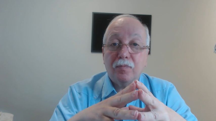 Nolia tuvo una variedad de programas de opinión que fueron transmitidos por Venezolana de Televisión, Canal 8. “Dando y Dando” &nbsp;“Los Papeles de Mandinga”