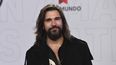 En esta foto del 15 de abril de 2021, Juanes llega a la ceremonia de los Latin American Music Awards en Sunrise, Florida.