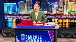 Jorge Luis Sánchez Gras durante la transmisión especial en UniVista TV, celebrando el segundo aniversario de su programa “Sánchez Gras en América. Jorge Luis Sánchez Gras durante la transmisión especial en UniVista TV, celebrando el segundo aniversario de su programa “Sánchez Gras en América.