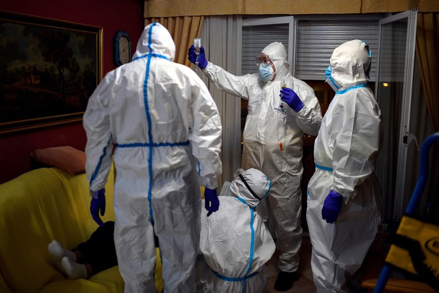 Médicos españoles piden dimisión de Fernando Simón, coordinador sanitario del gobierno