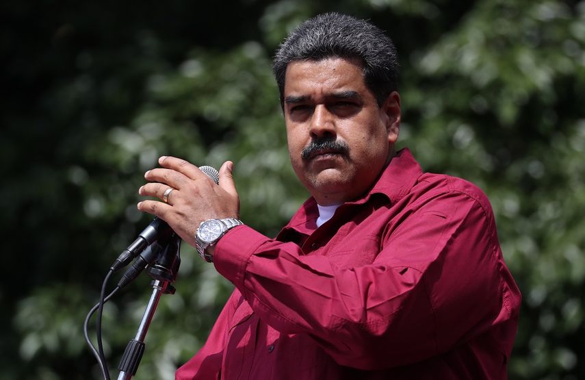 Nicolás Maduro encabeza la lista de los 93 venezolanos impedidos de entrar a territorio de Perú.
