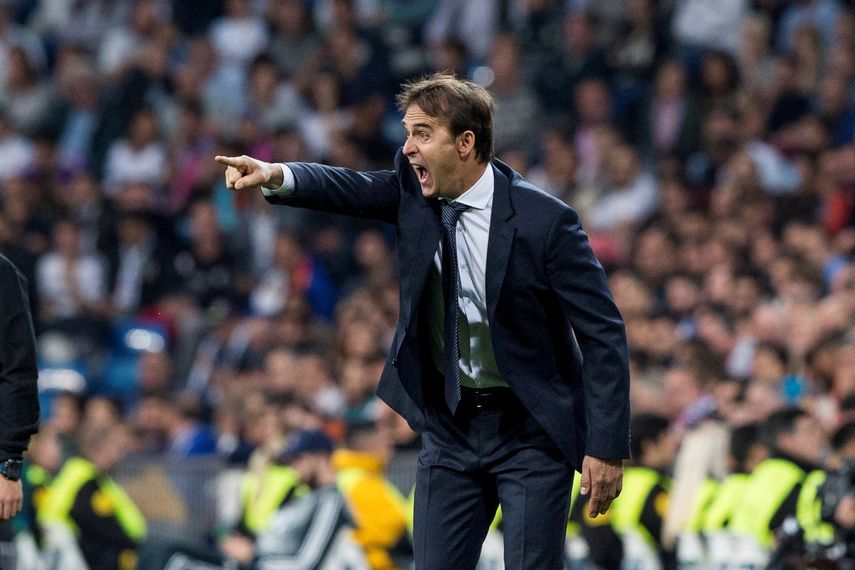 Cuestionado por la pitada del Bernabéu al concluir el partido, Lopetegui afirmó que el público es soberano y recordó que siempre le ha tratado fenomenalmente bien.