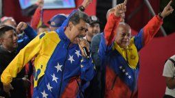 Nicolás Maduro junto a Diosdado Cabello