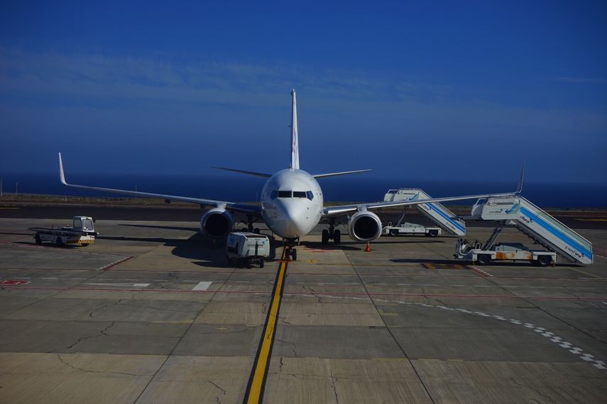 La frontera aérea entre Aruba y Venezuela será reabierta de manera gradual a partir del 1 de agosto de 2026, dijo en un comunicado el ministro arubeño de Transporte, Turismo y Trabajo, Wendrick Cicilia (Imagen referencial)