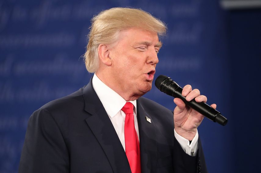 El magnate ha causado malestar por llamar violadores a los migrantes indocumentados que llegan de México y por proponer la construcción de un muro en la frontera sur para frenar ese fenómeno