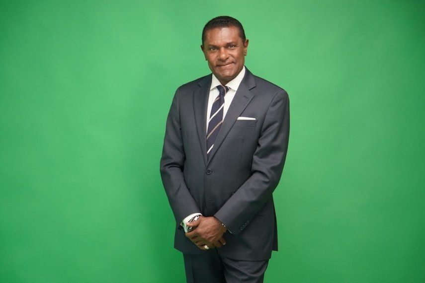 El cantante dominicano José Alberto El Canario.