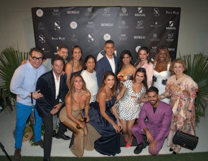 Personalidades de la televisión se dan cita en la velada de la Revista S en Miami con motivo de la celebración de los 50 años de Casa de Campo.&nbsp;