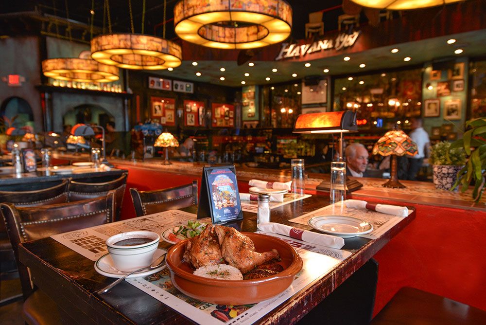 Un nuevo restaurante cubano ofrece un viaje a La Habana