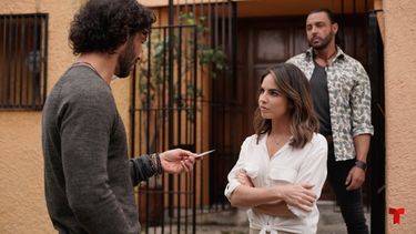 Alexa Martín en una de las escenas de Falsa Identidad 2