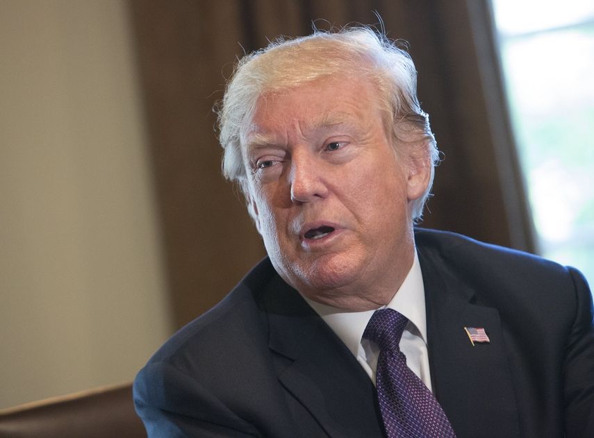 Trump sostiene que el régimen de Venezuela se niega a compartir adecuadamente información sobre sus ciudadanos, razón por la que sus funcionarios y familiares cercanos fueron incluidos en el tercer veto migratorio del Presidente.