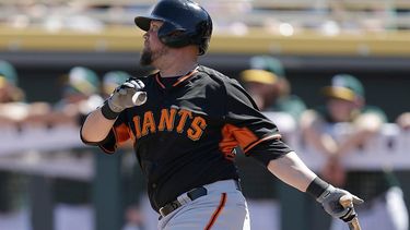 McGehee le dio el golpe de gracia a los peces. (ARCHIVO)