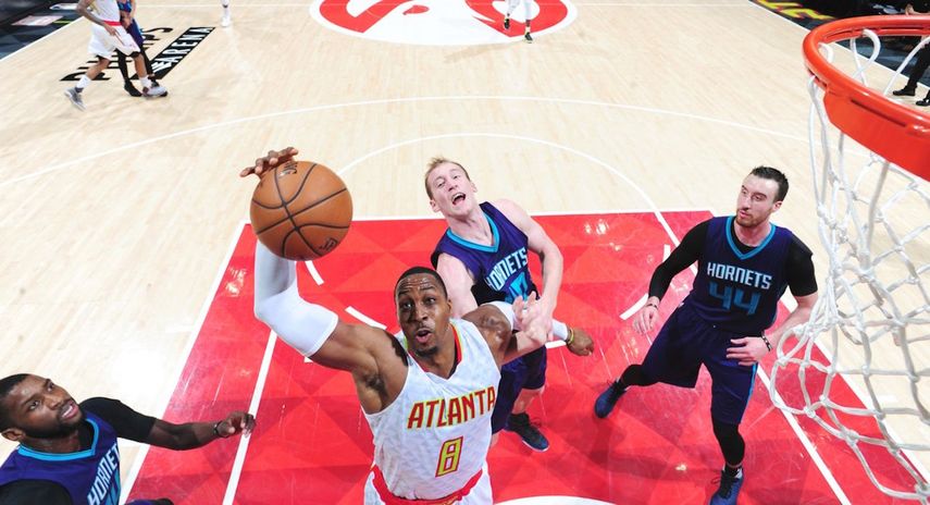 Los Hornets es el quinto equipo de Howard en su carrera y el tercero en las tres últimas temporadas.