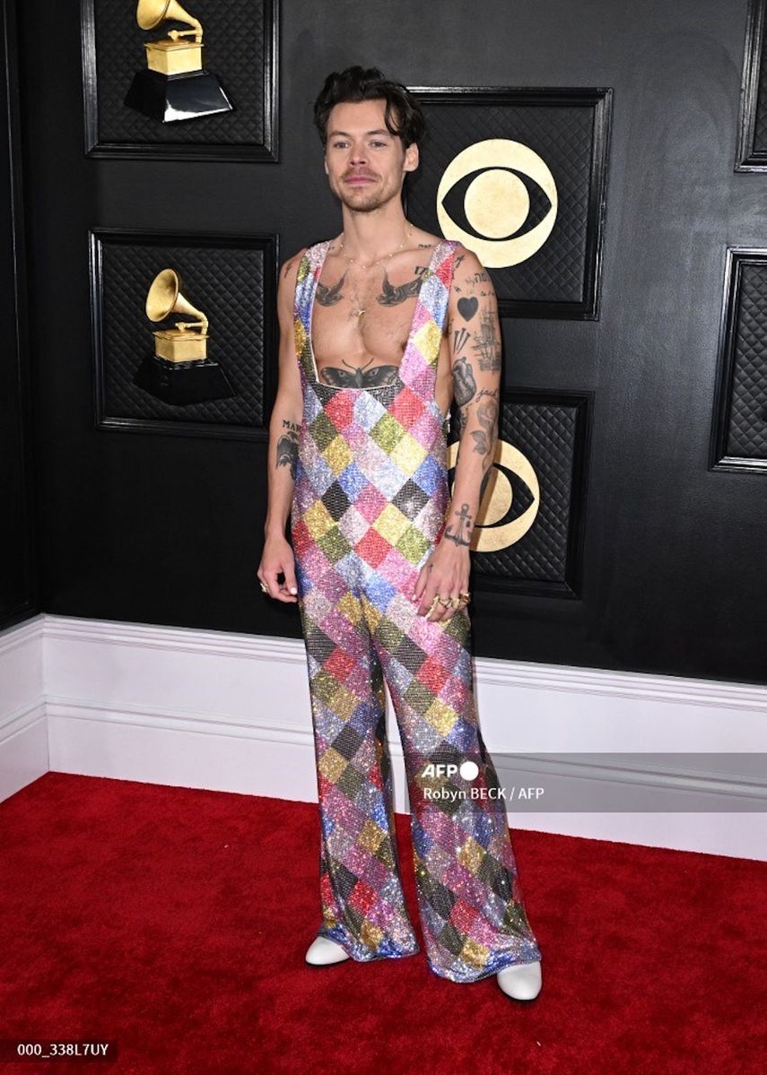 El cantautor inglés Harry Styles llega a la 65.ª edición de los Premios Grammy en el Crypto.com Arena de Los Ángeles el 5 de febrero de 2023.