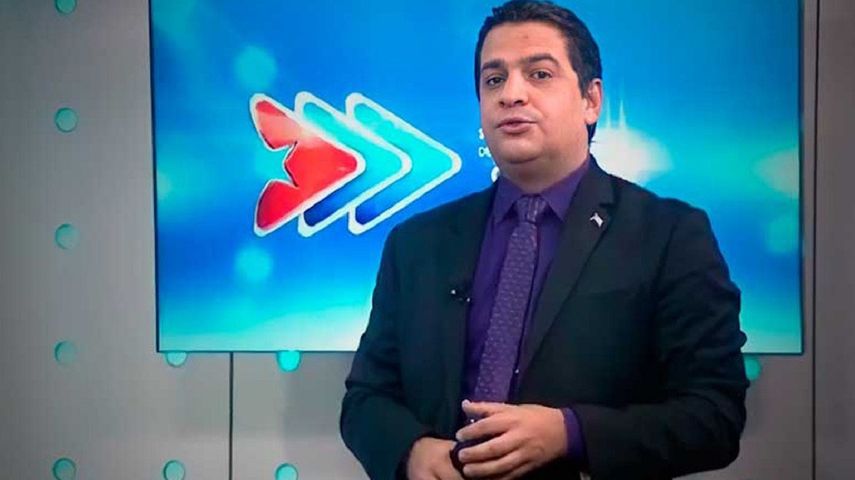 &nbsp;Humberto López