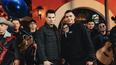 Los artistas colombianos Pipe Bueno y Nico Hernández.
