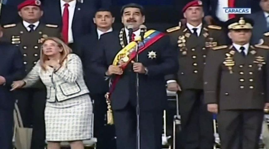 Imagen de televisión del momento de la explosión cuando el presidente de Venezuela, Nicolás&nbsp;Maduro&nbsp;daba un discurso en la avenida Bolívar de Caracas el pasado 4 de agosto.