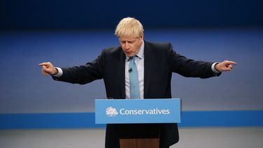 El primer ministro brit&aacute;nico, Boris Johnson, pronuncia un discurso durante la conferencia del Partido Conservador en Manchester, Inglaterra, el mi&eacute;rcoles 2 de octubre de 2019.