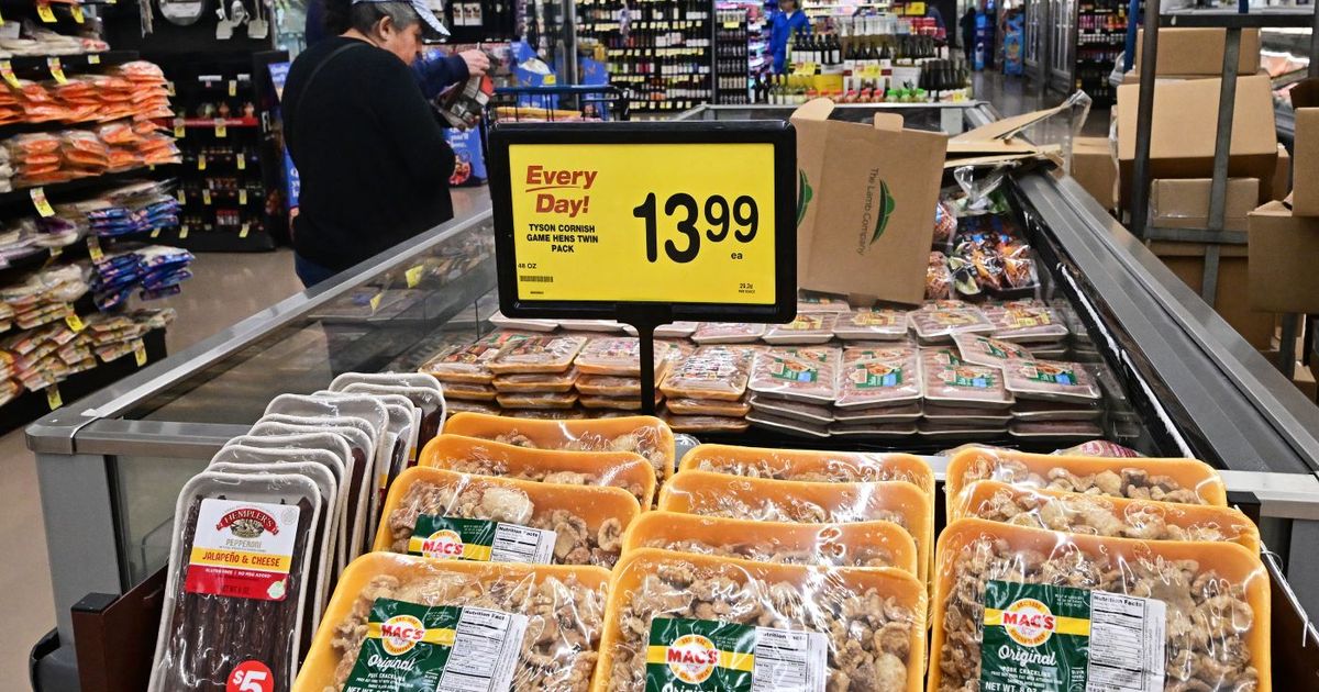 Pese a aranceles, la inflación se modera más de lo esperado