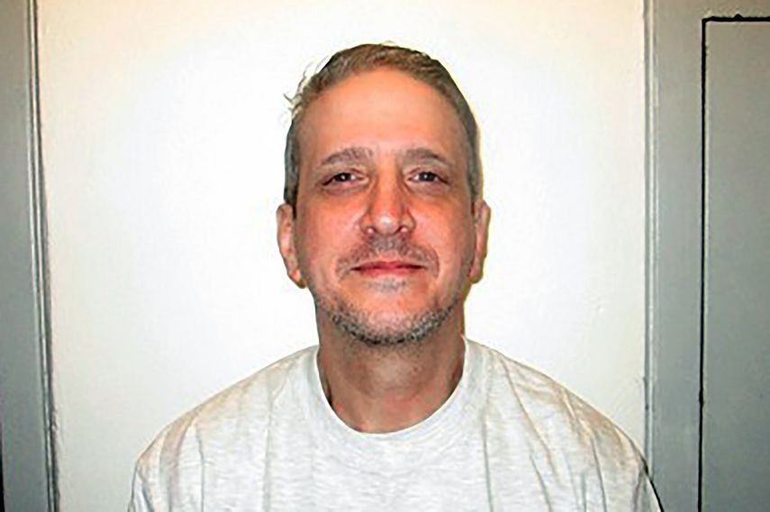 Esta fotografía proporcionada por el Departamento Correccional de Oklahoma muestra al recluso condenado a muerte Richard Glossip el 19 de febrero de 2021.